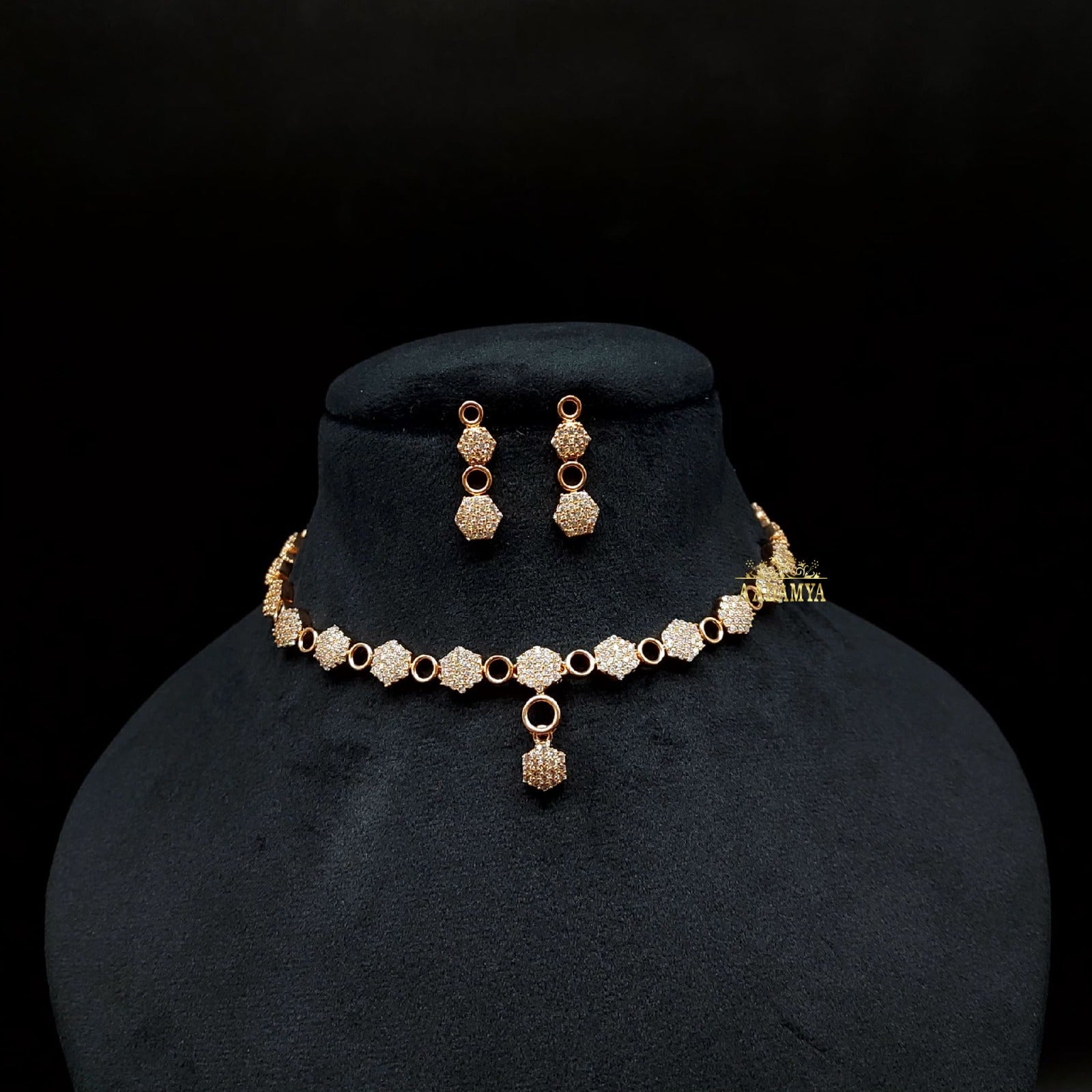 A.D NECKLACE SINGLE LINE