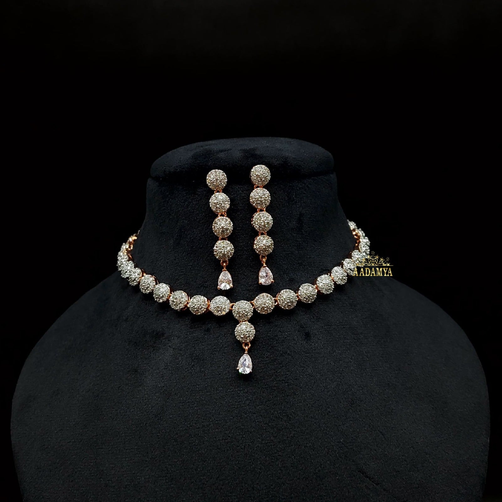 A.D NECKLACE SINGLE LINE