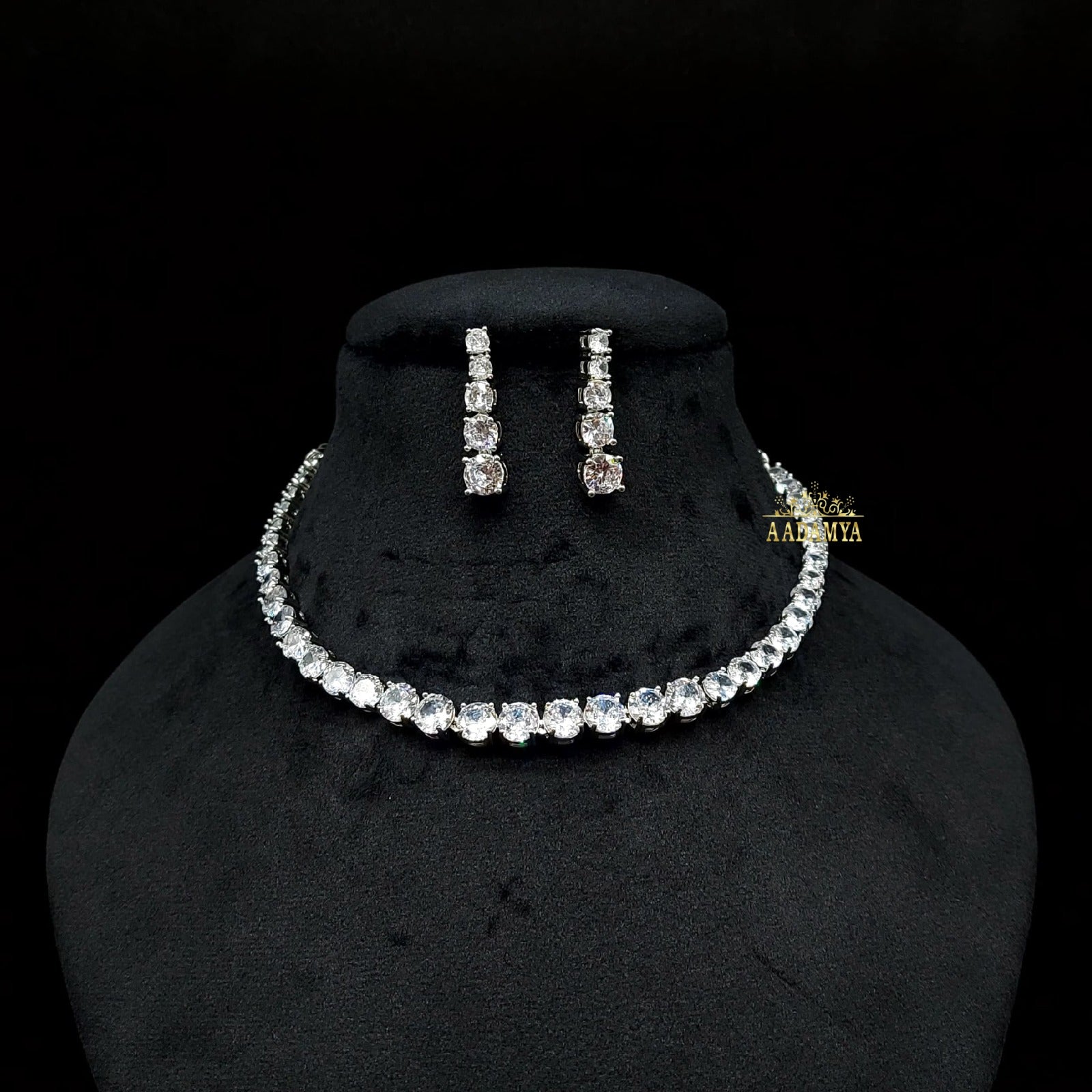 A.D NECKLACE SINGLE LINE