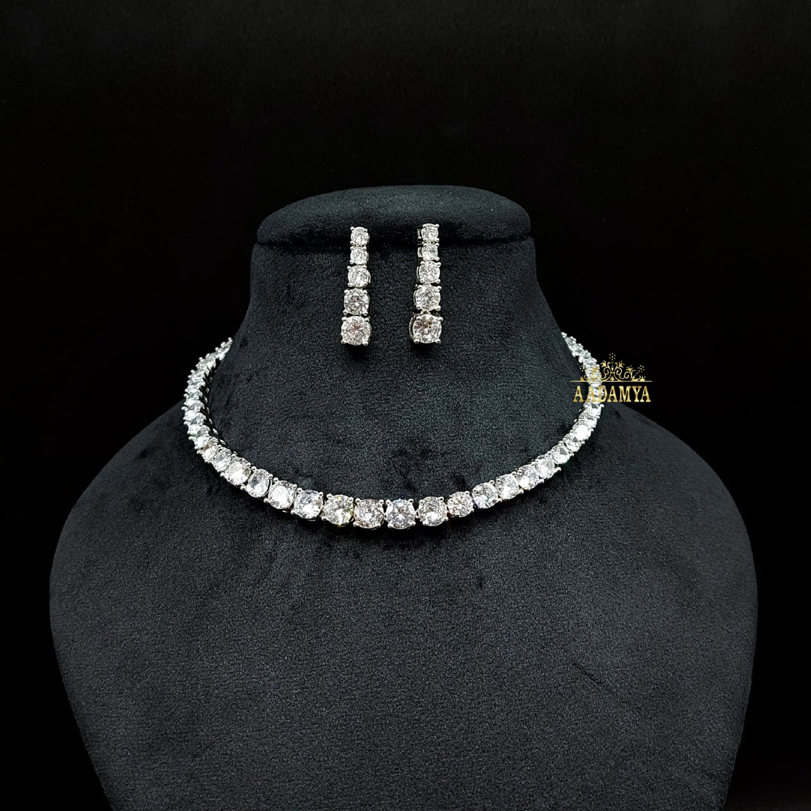 A.D NECKLACE SINGLE LINE