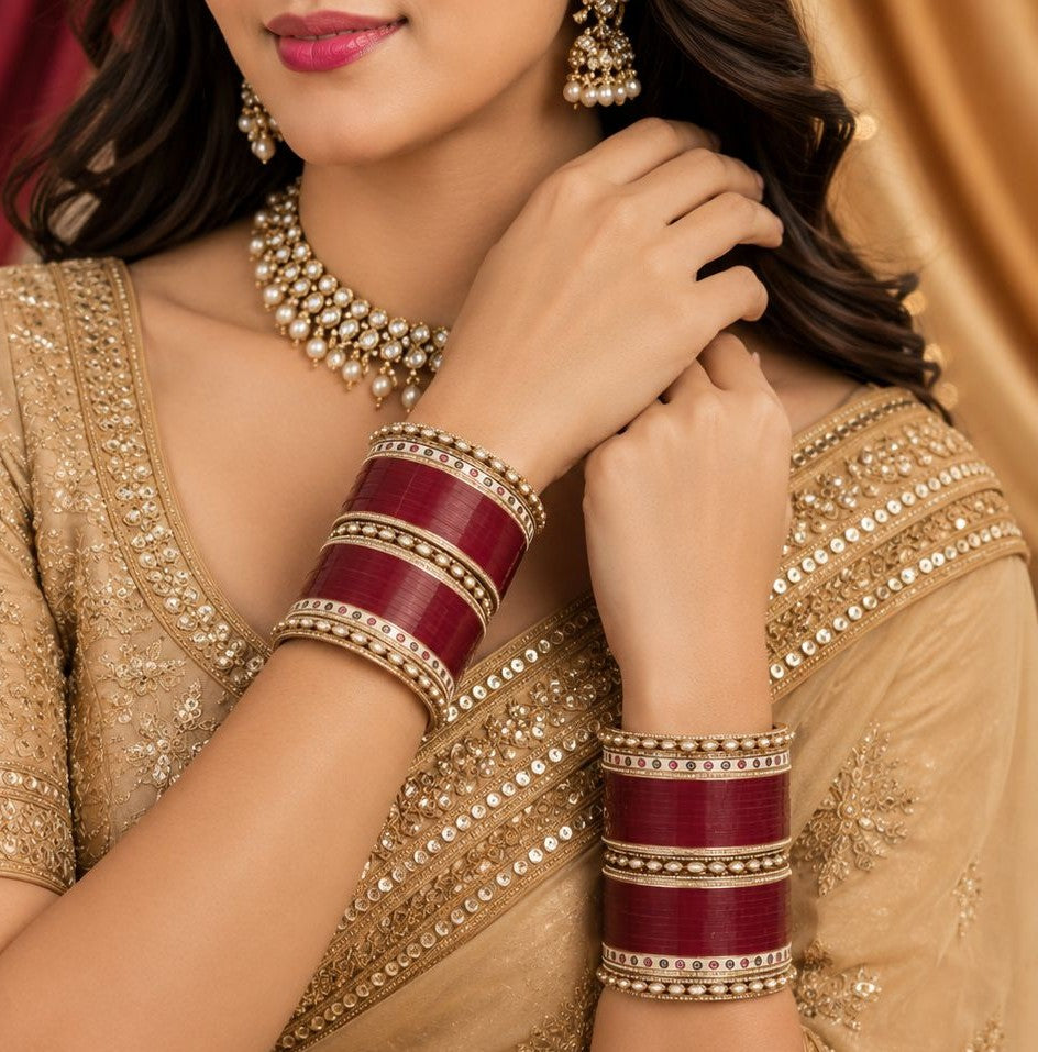 DEEP RED CHURA WITH SINGLE LINE KUNDAN BANGLES