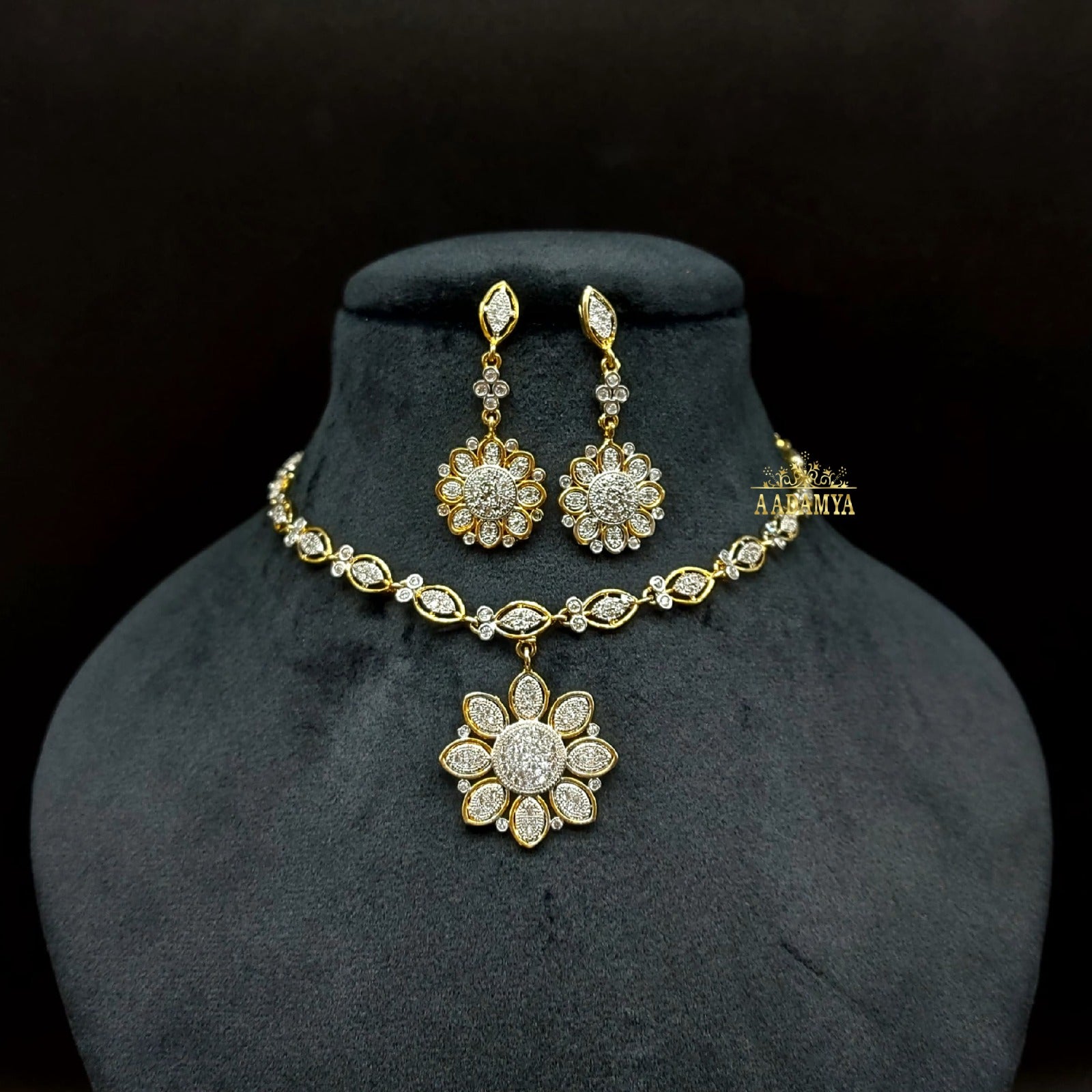 A.D NECKLACE SINGLE LINE