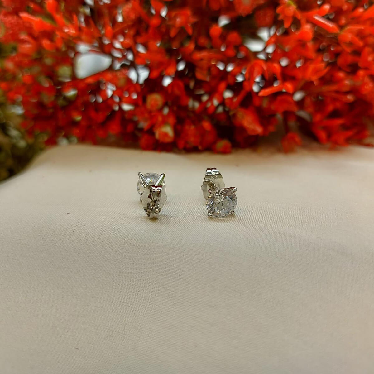 American Diamond Studs 8mm with Screw